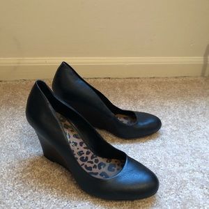 Jessica Simpson wedges